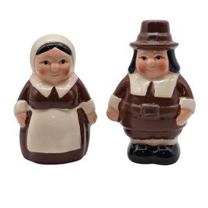 Publix The Pilgrim Pair 2015 Thanksgiving Salt & Pepper Shakers Limited Edition
